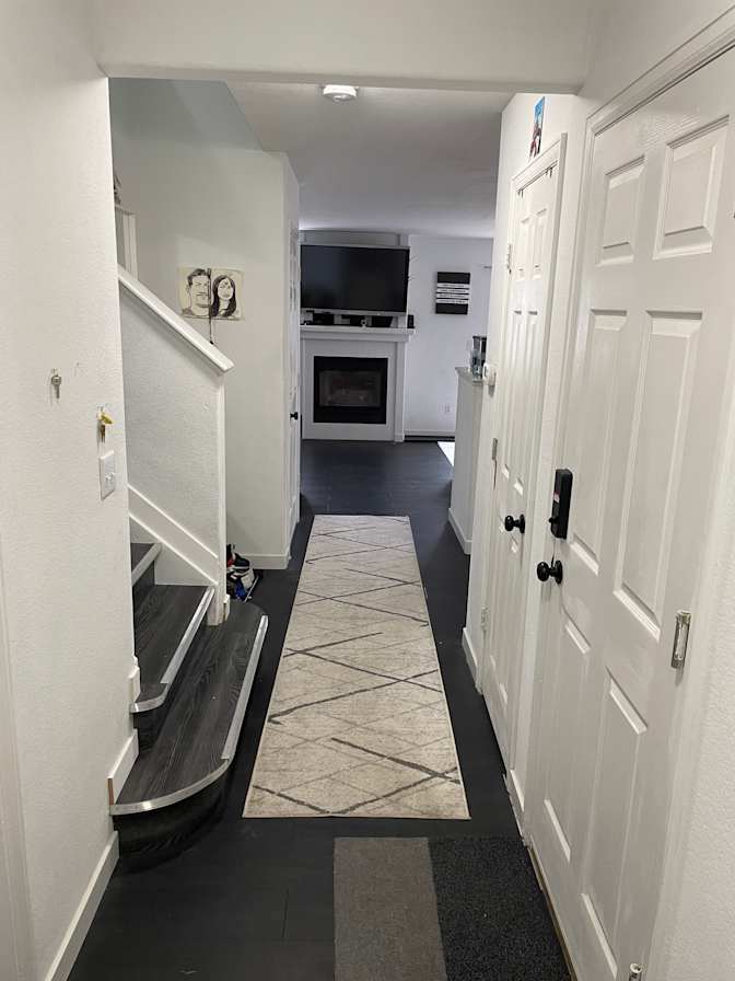 Dominique's room