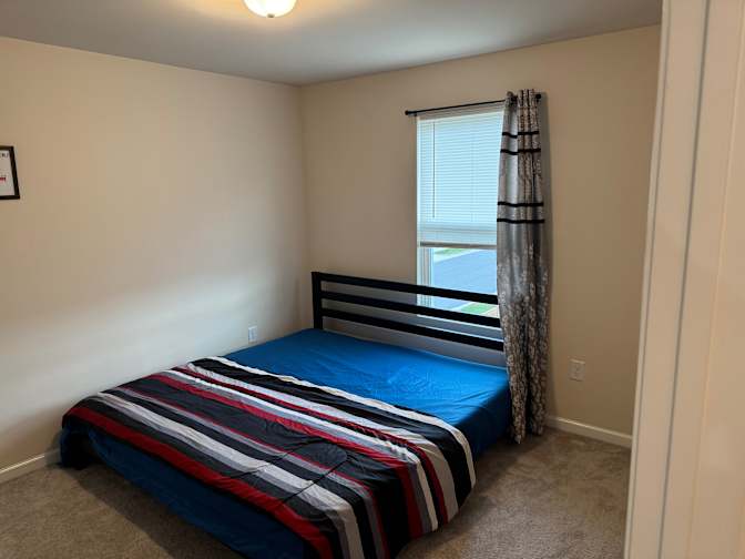 Alcove Rooms's room