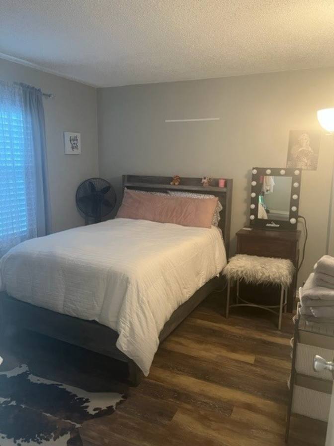 Tracy's room