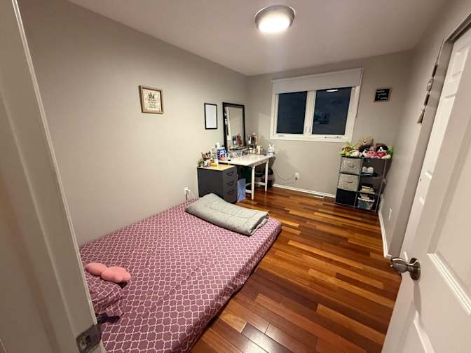 Amber's room