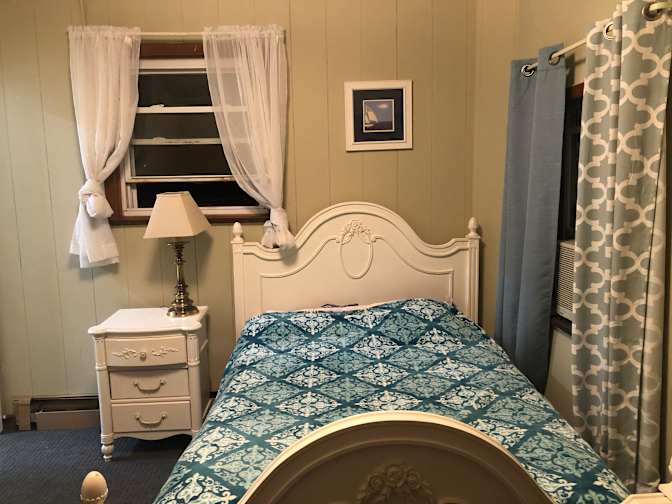 Yves's room