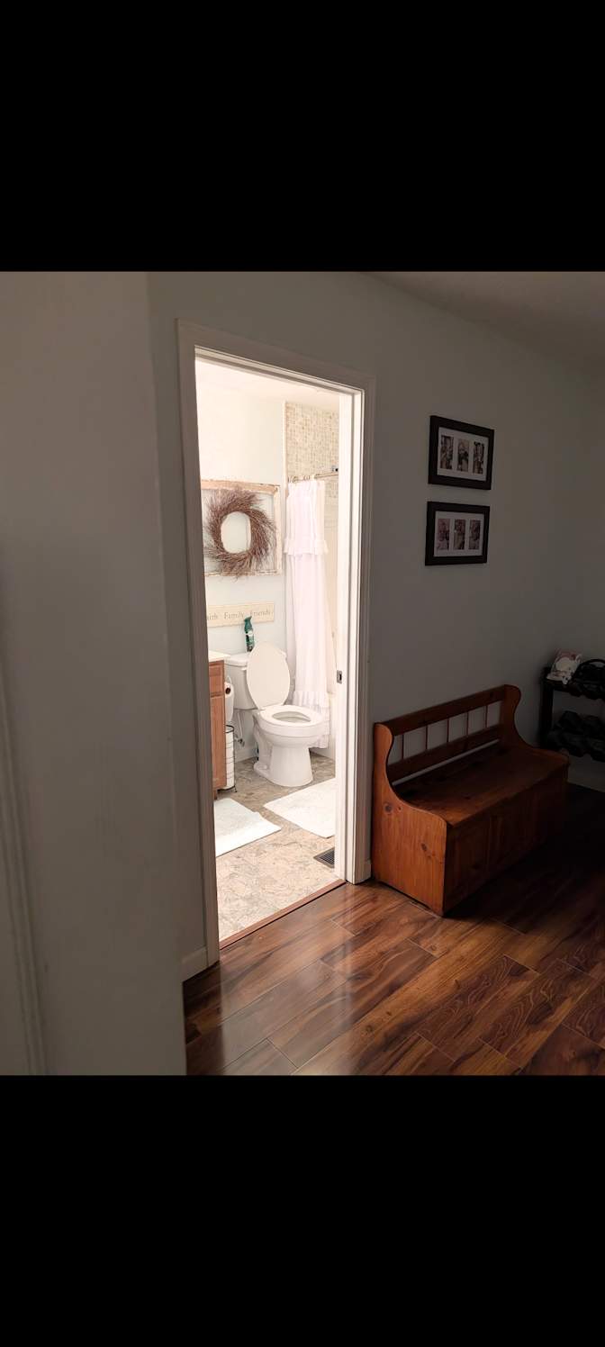 phillip morris's room