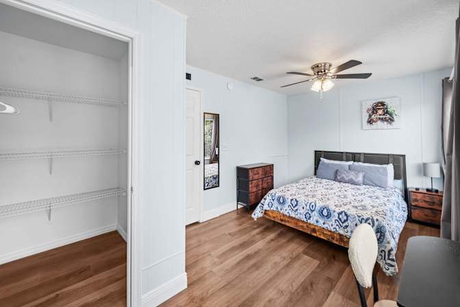 PadSplit's room