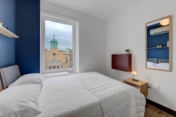 Liza's room