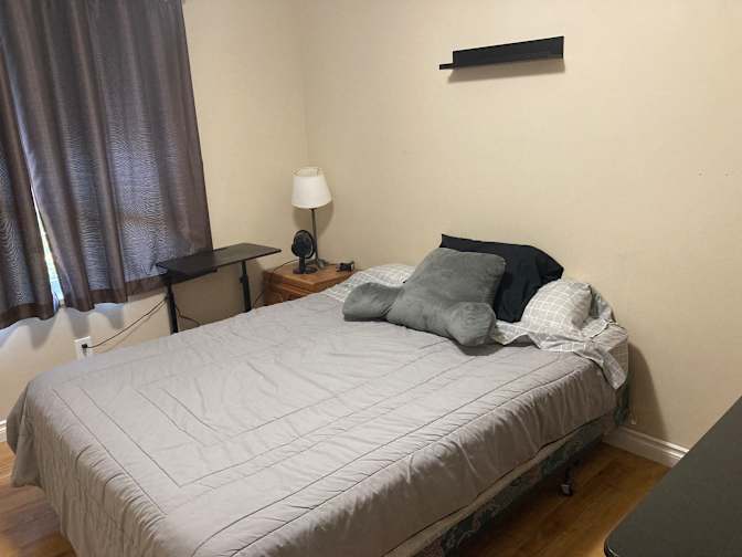 Melony Larre's room