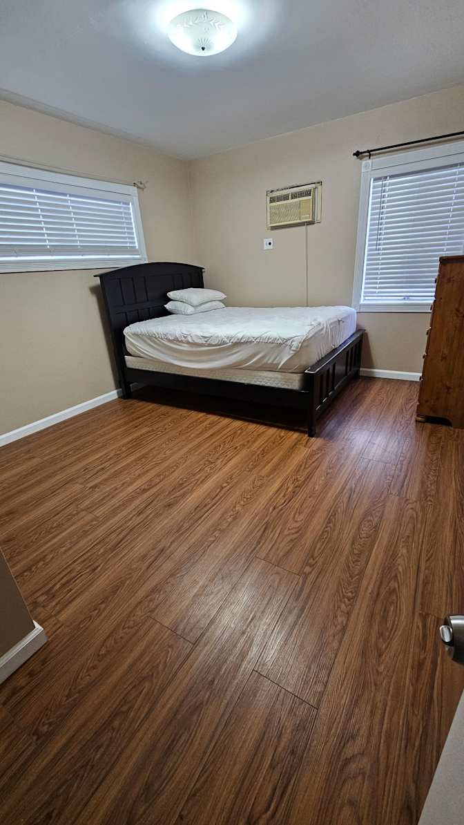 Johnette's room