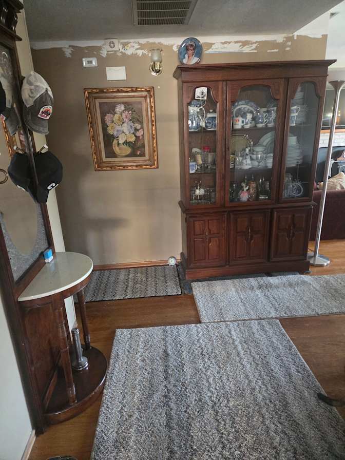 Diana's room