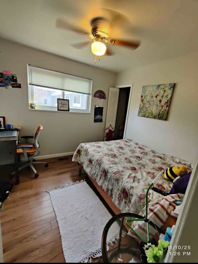 Clintia Simon's room