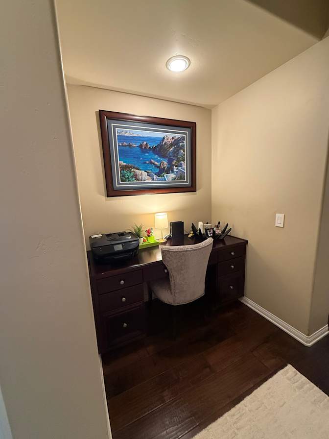 D's room