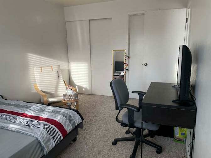 Nagma's room