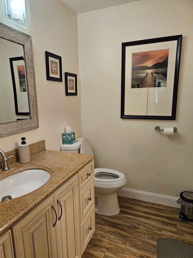 Cheryl L Durand's room
