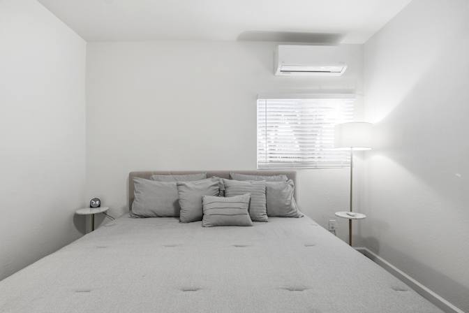 Leslie Blanco's room