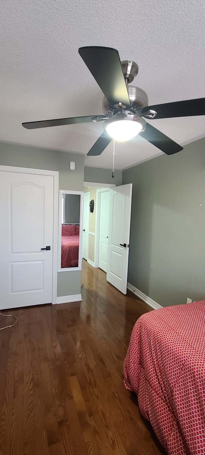 Alicia's room