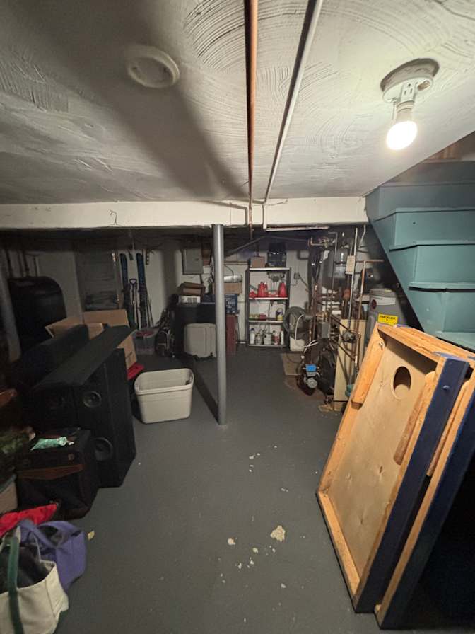 James Rodrigues's room