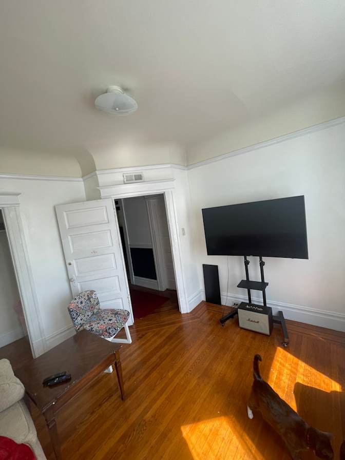 Sandy's room