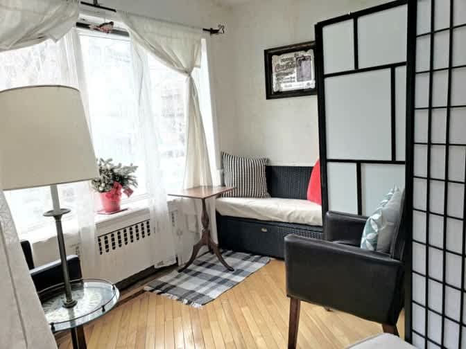 L's room
