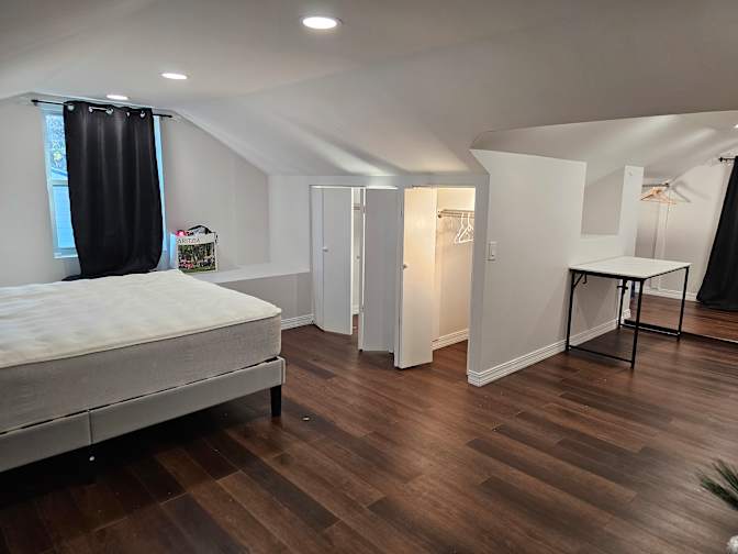Franco's room