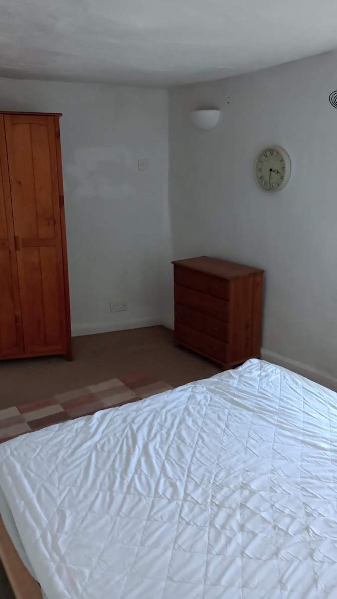 Dan's room