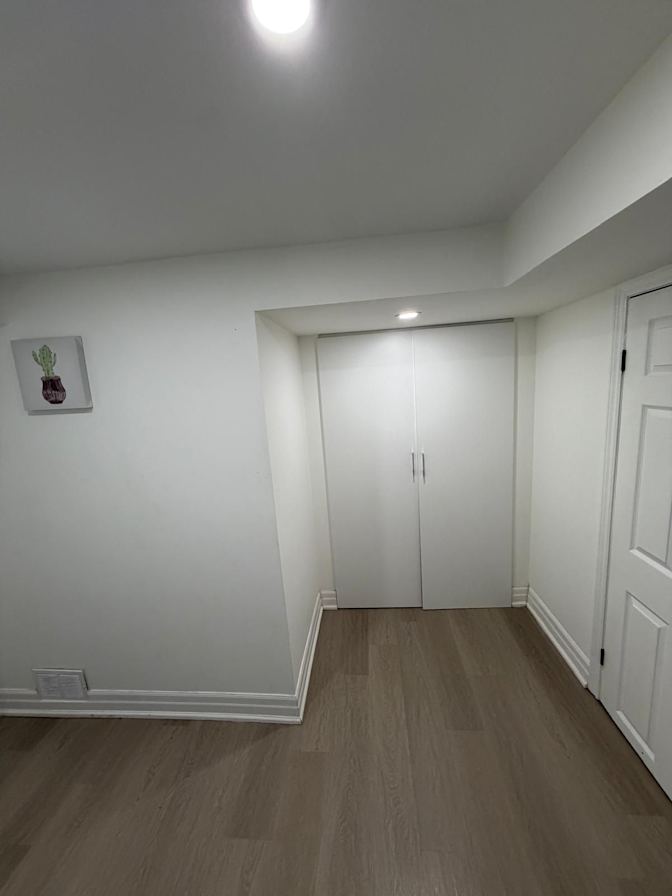 Albert Rios's room