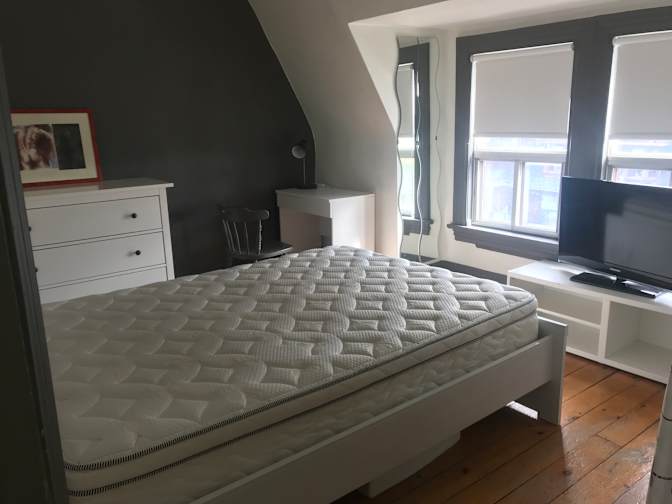 SUSIE Dias's room