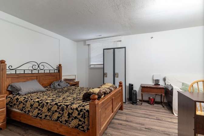 Julie Tuoi Ngo's room