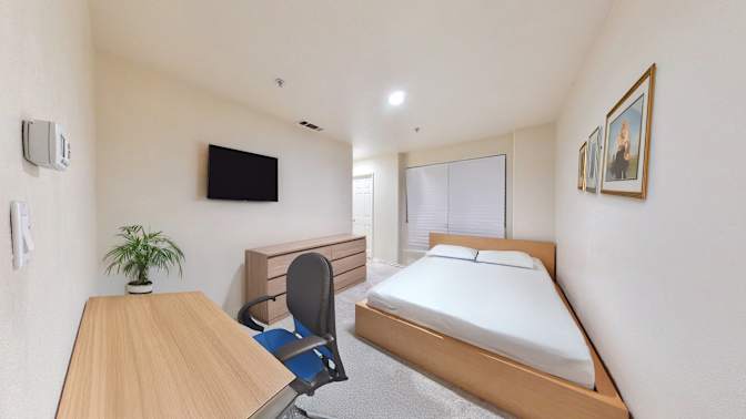Will Lau's room