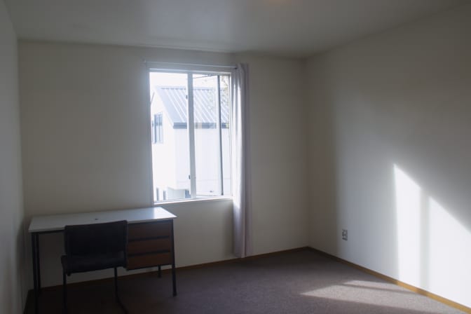 Reed's room