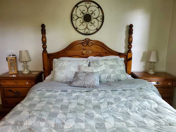 Jebbie's room