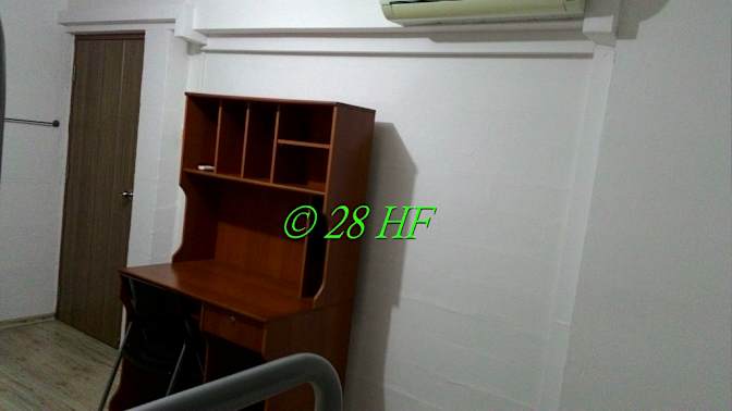 Lee's room