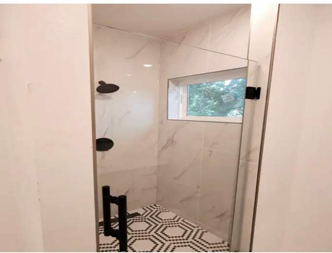 Sherley Clerjuste-Phillips's room
