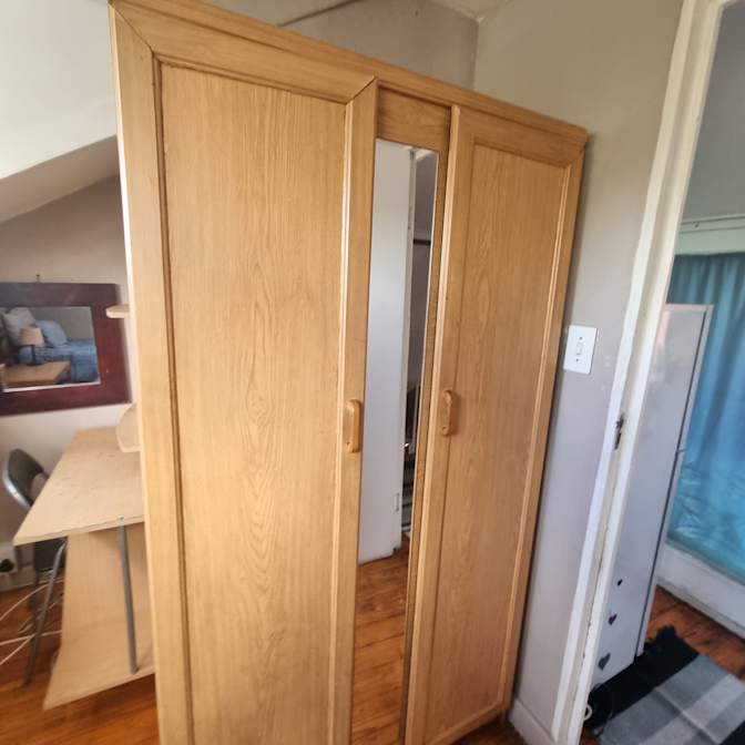 Stacy's room
