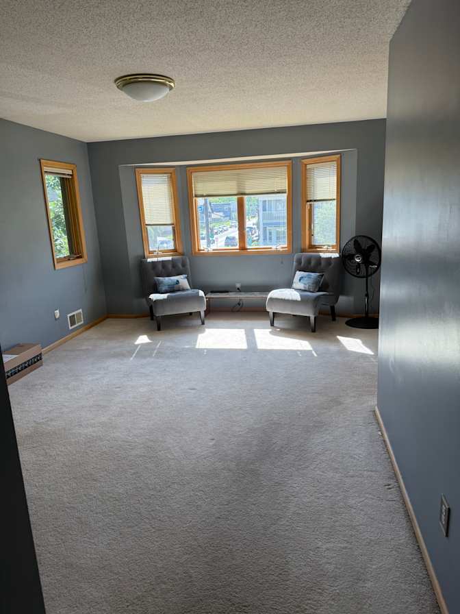 LouisLoup's room