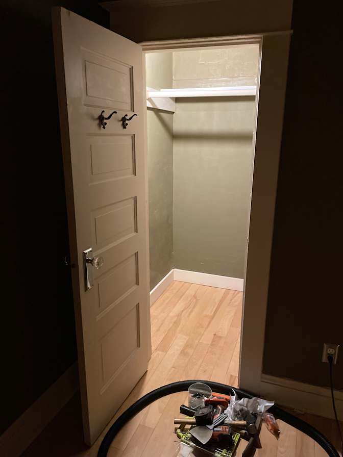 nepdxredhouse's room