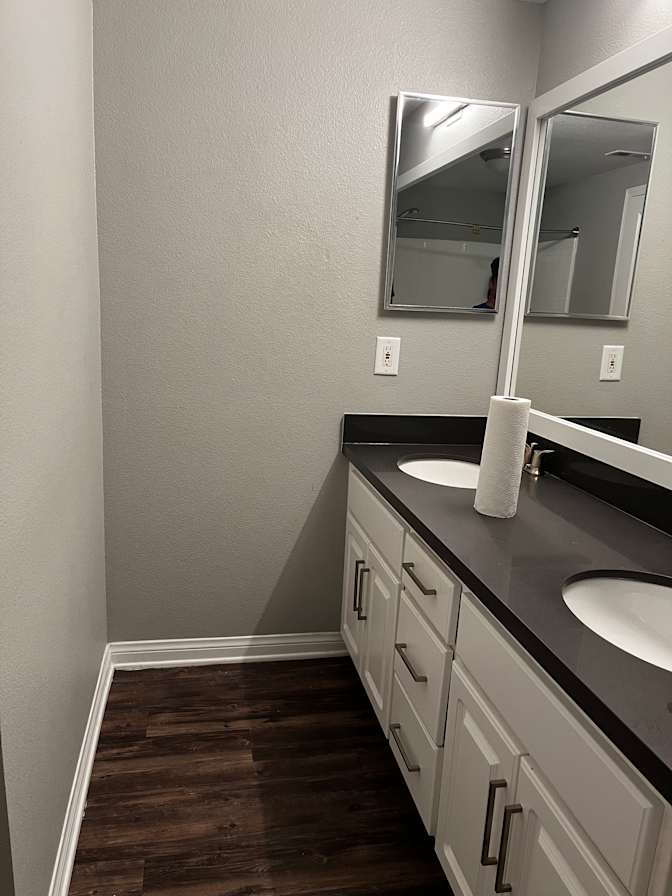 Alicia's room