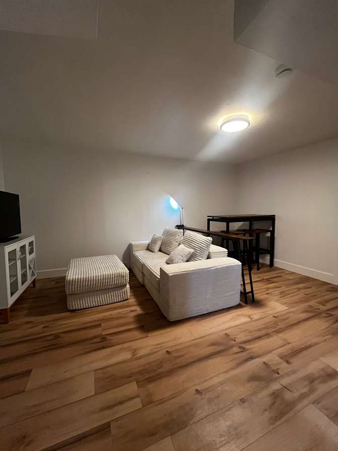 Lisete S's room