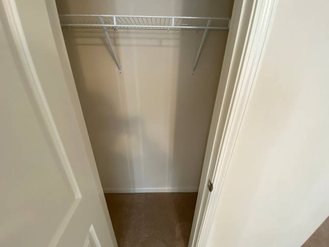 Alcove Rooms's room