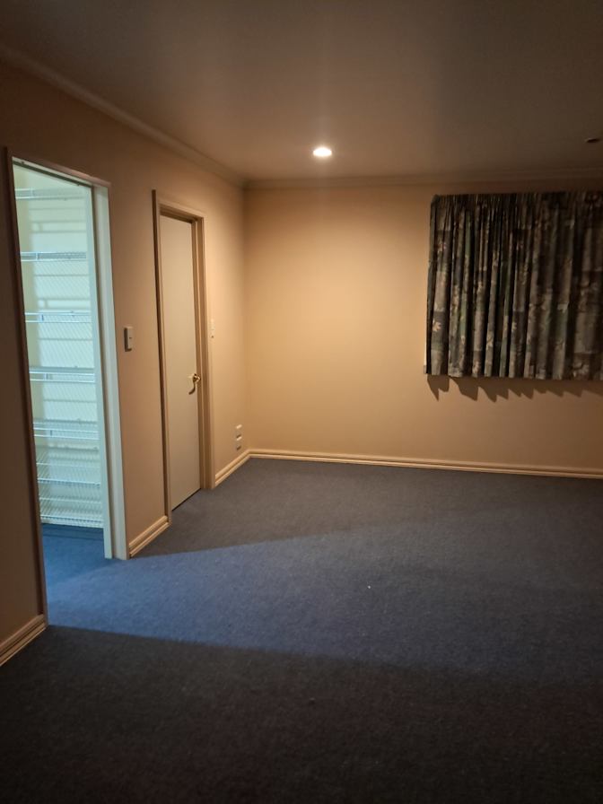 Samantha Palmer's room
