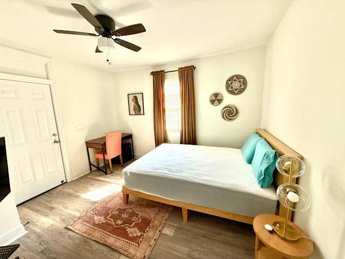 PadSplit's room