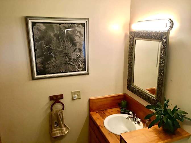 Awesome Roomate's room