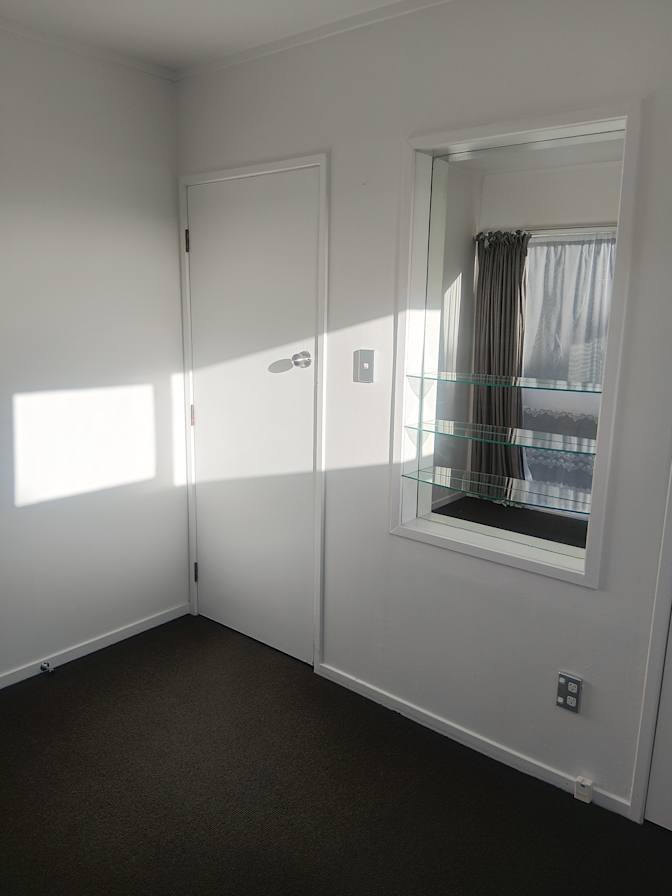 stefan davis's room