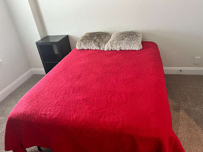 Rocio Luna del Villar's room