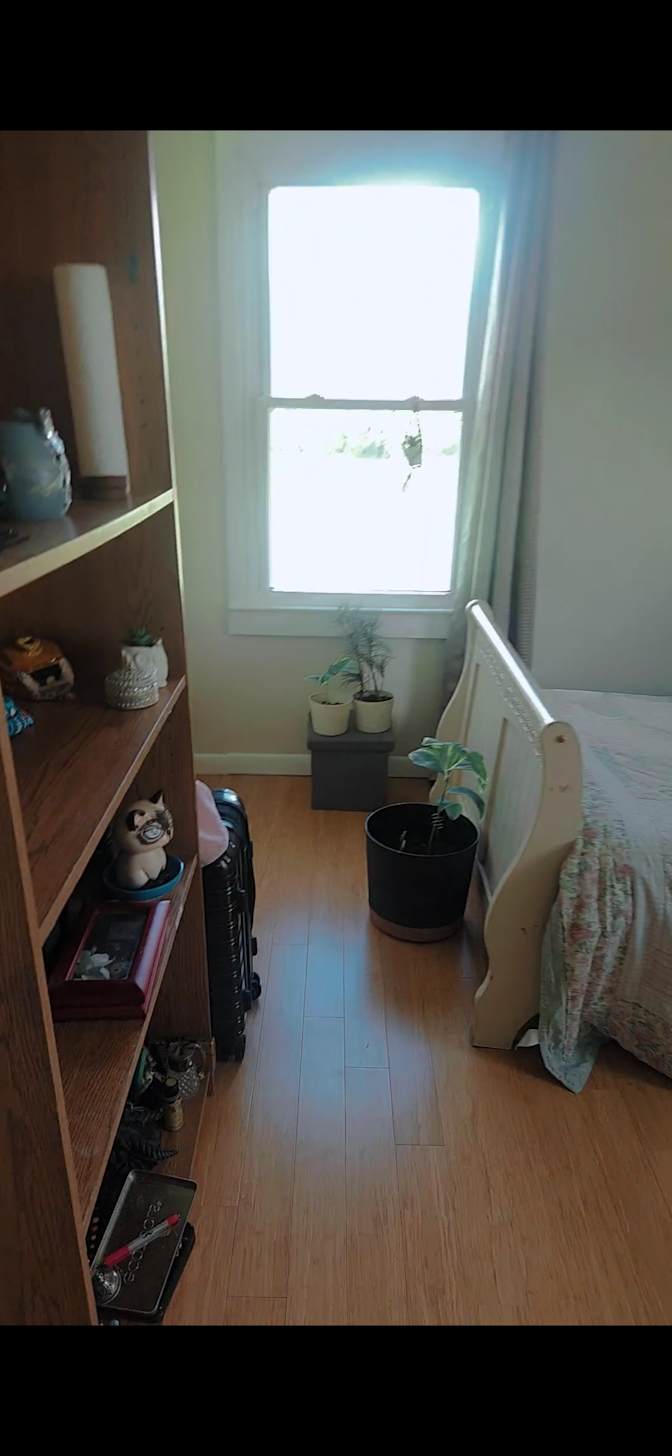 Nikki's room