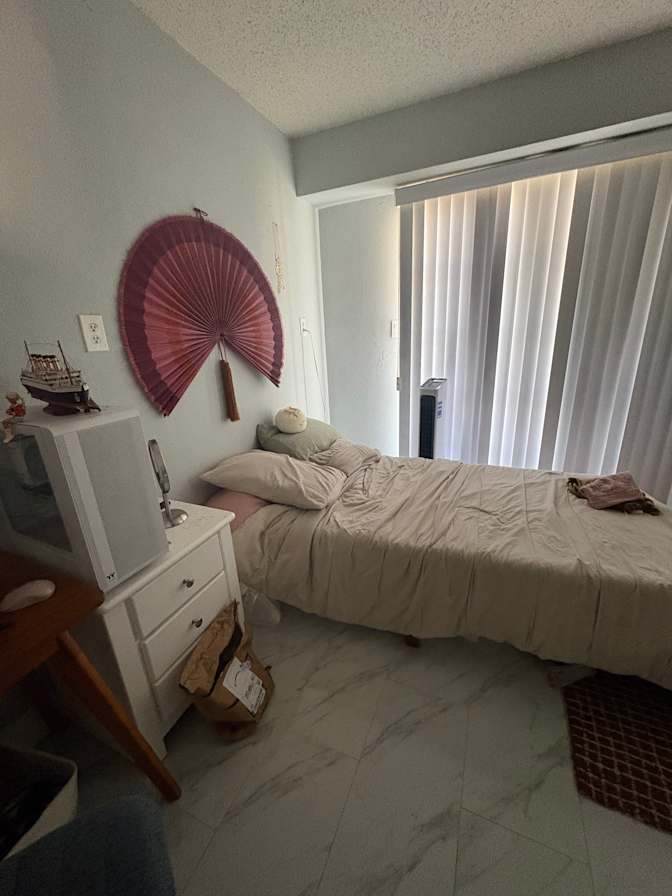Phuong's room