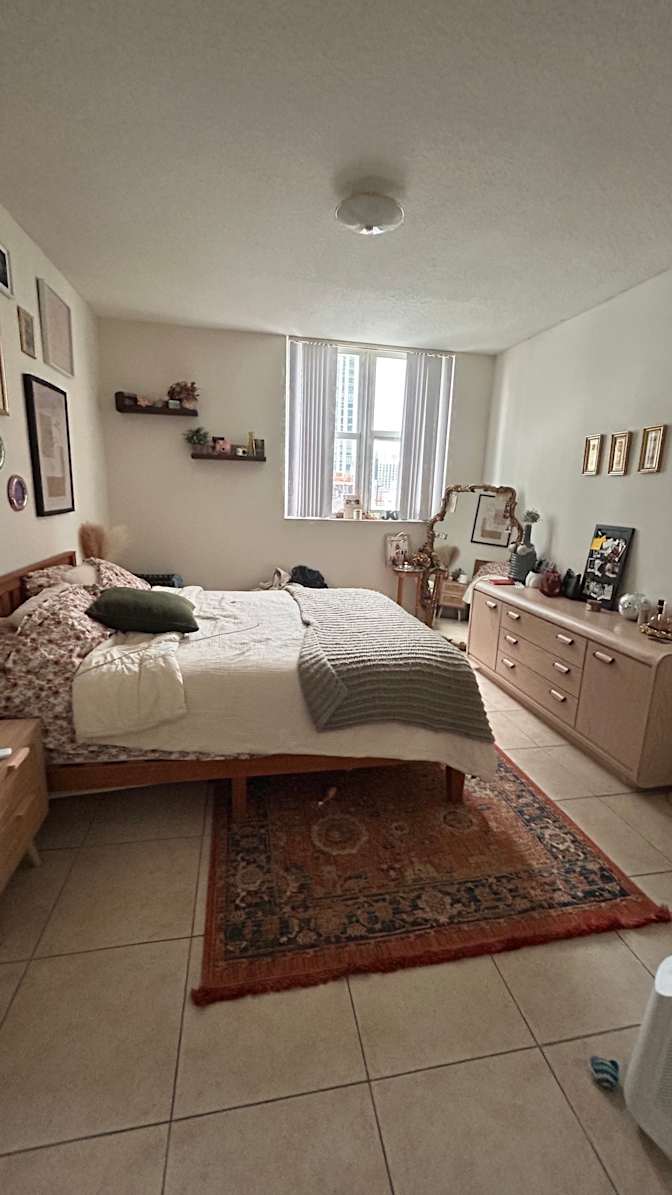 Joycelyne's room