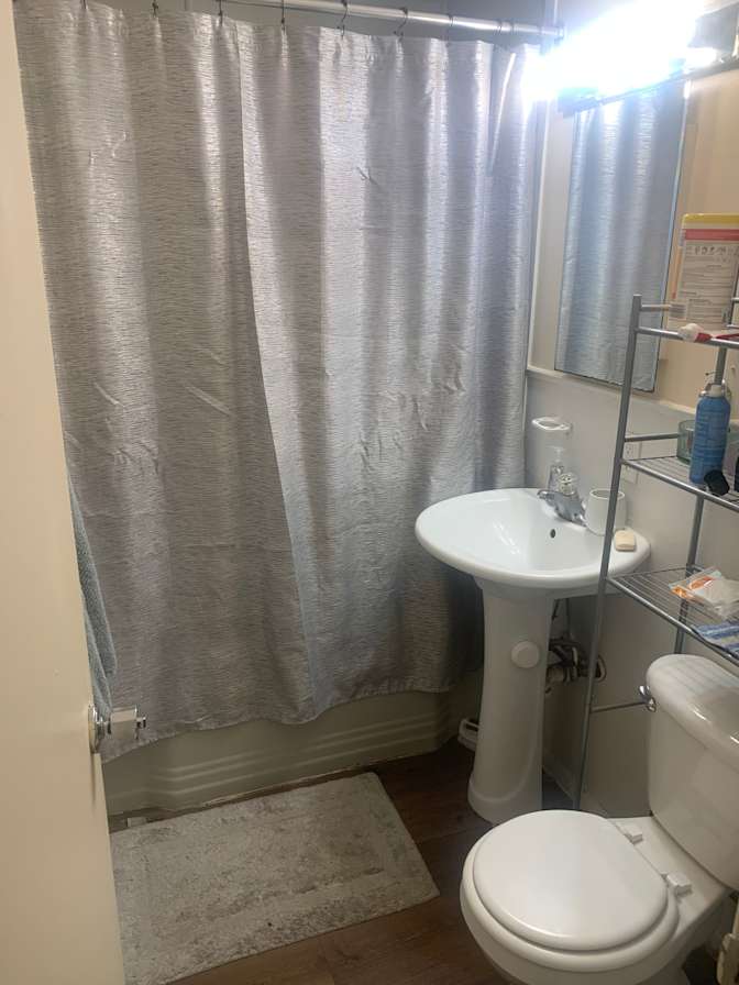 Dante's room