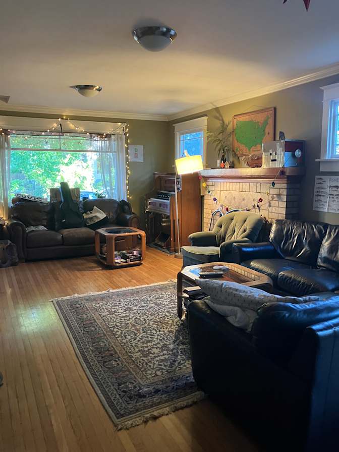 Anna's room