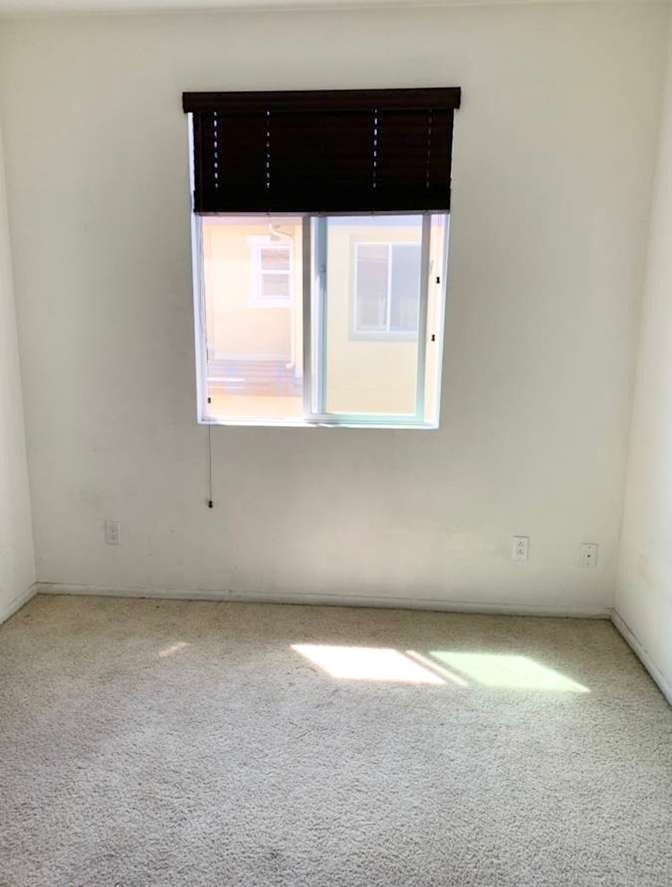 Itzabel28's room