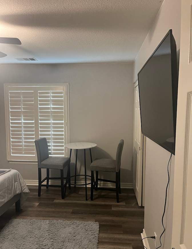 Joy’s  Rentals's room