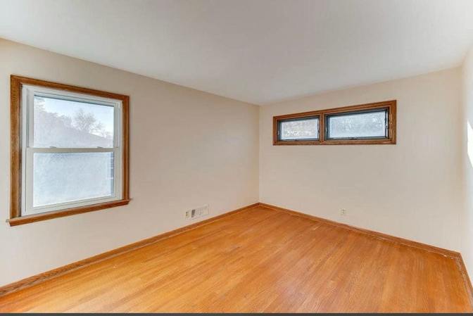 Dyo's room