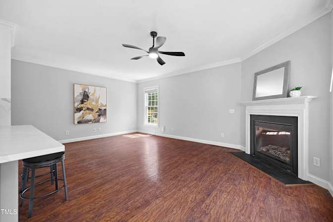 Alcove Rooms's room